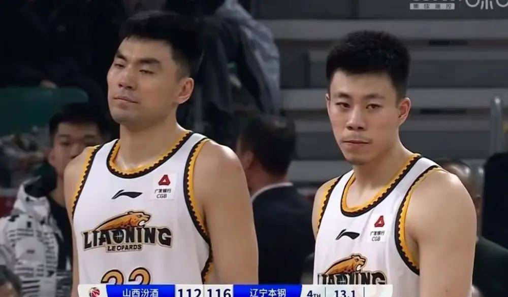 辽宁男篮主场击败福建男篮，提前跻身前八